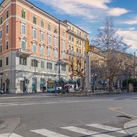 Blake, Attico Centrale Con Parcheggio A Trieste Eksteriør billede