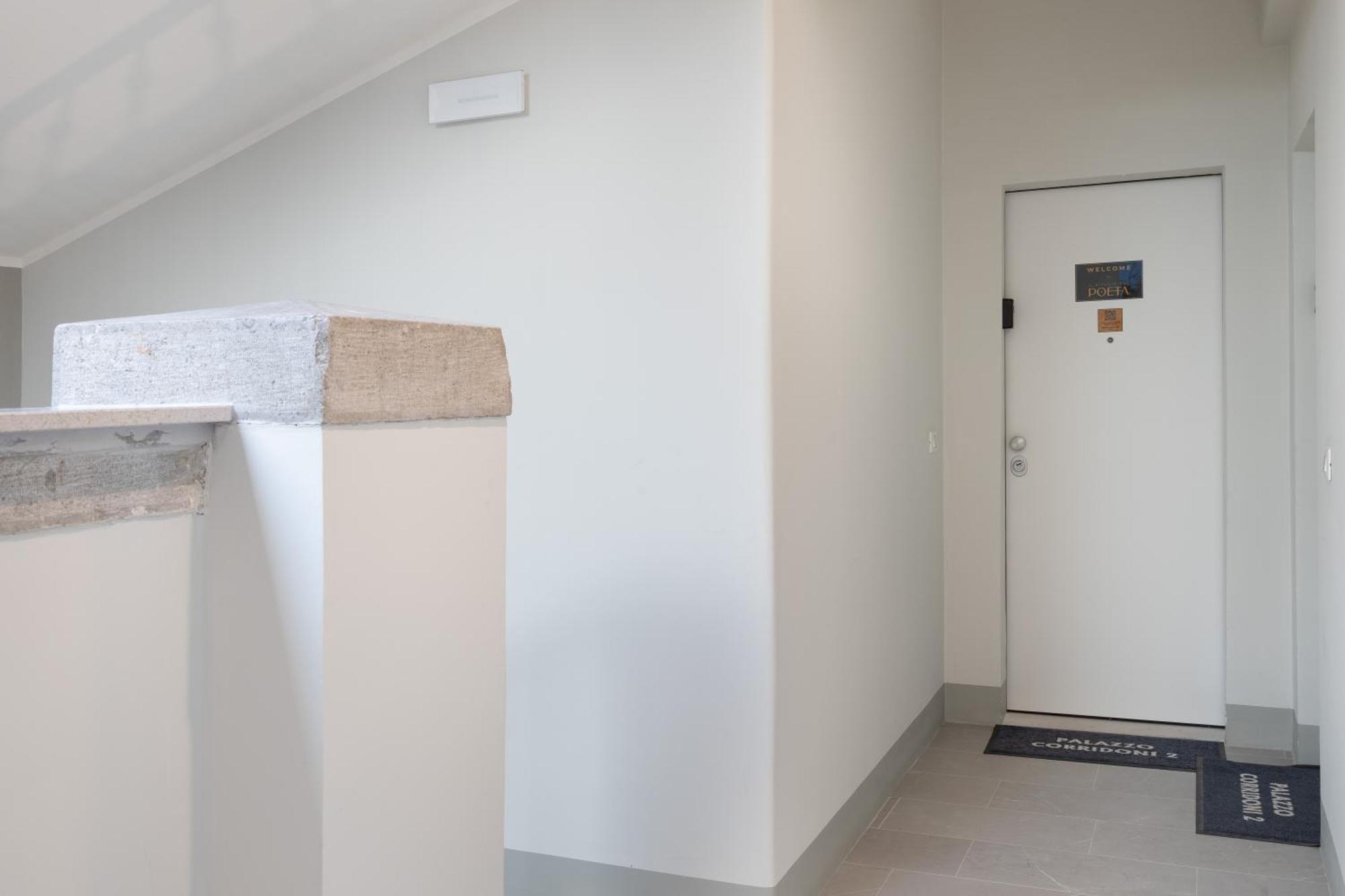 Blake, Attico Centrale Con Parcheggio A Trieste Eksteriør billede